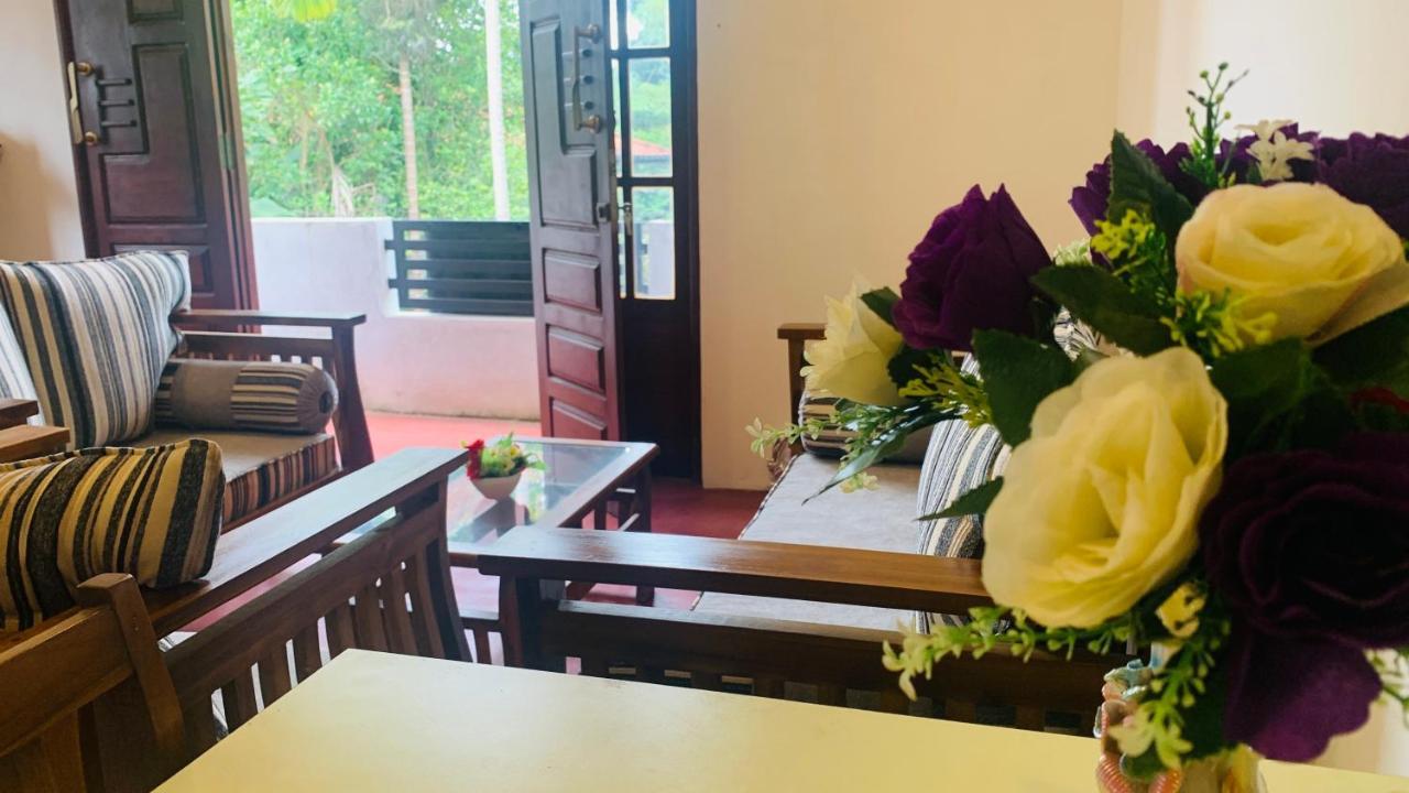 Ambuluwawa View Inn Gampola Extérieur photo